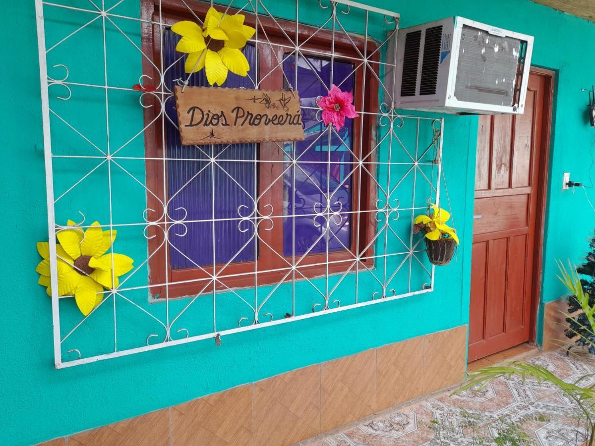 Hostal Sol Iguazu 푸에르토이과수 외부 사진
